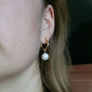 mažos rinkutės auskarai, auskarai su perlais